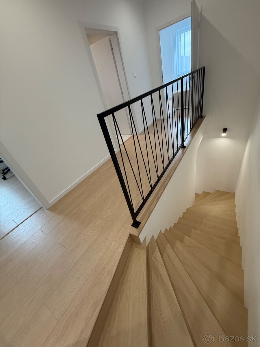 Prenájom 5izboveho bytu v dvojdome. - 11