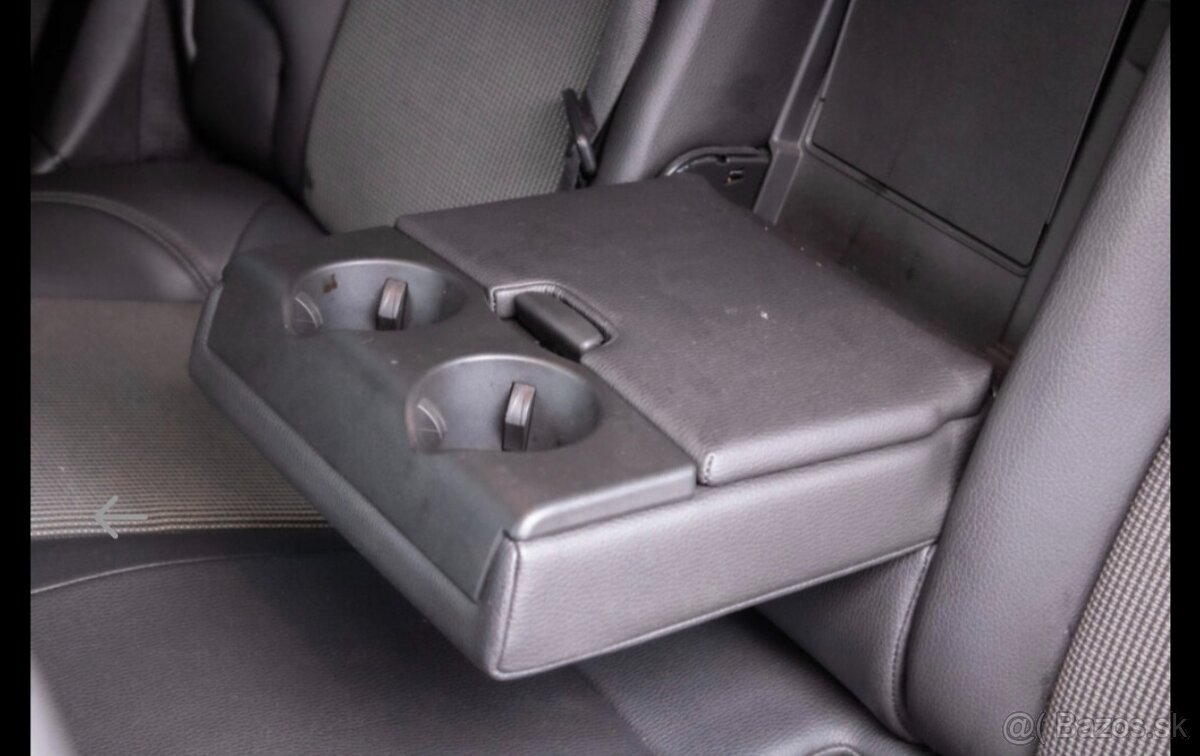 Opel Astra 1.4 Turbo - 11