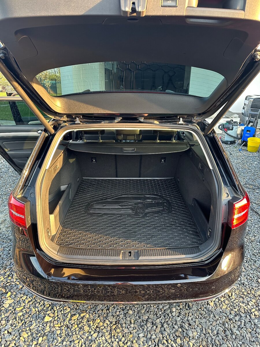 VW Passat B8 4motion | původ ČR | - 11