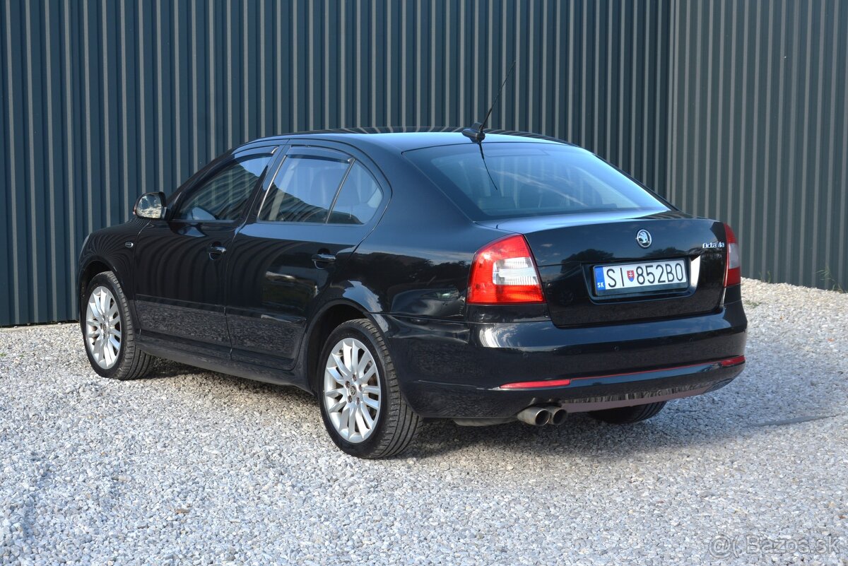 Škoda Octavia 1.80 Tsi Laurin & Klement - 11