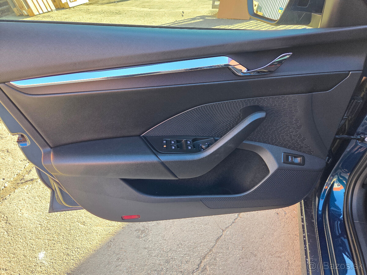 Skoda Octavia IV eTec - 11