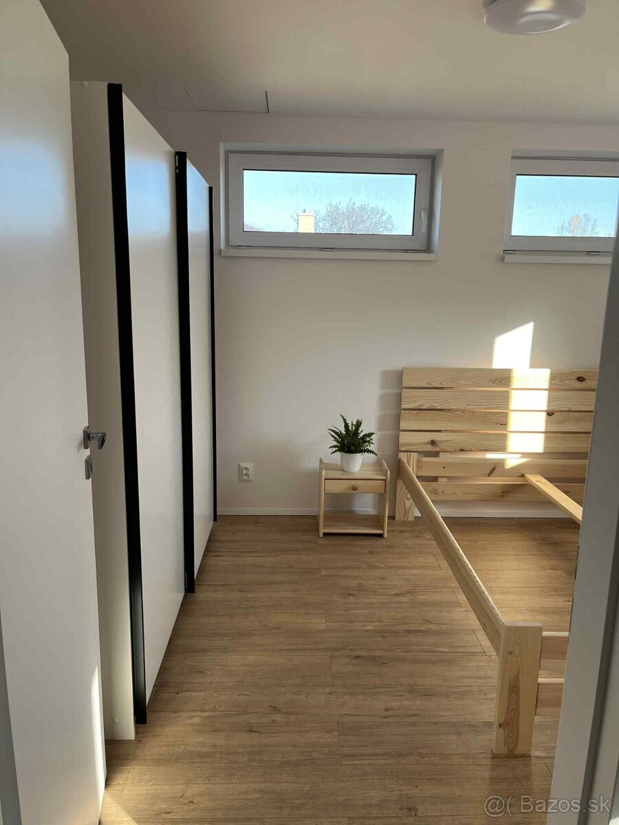 Prenájom: NOVÝ byt s TERASOU a PARKOVANÍM - Sabinov - 11