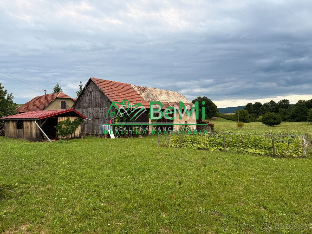 Znížená cena Usadlosť s investičným pozemkom 018-12-MIKU - 11