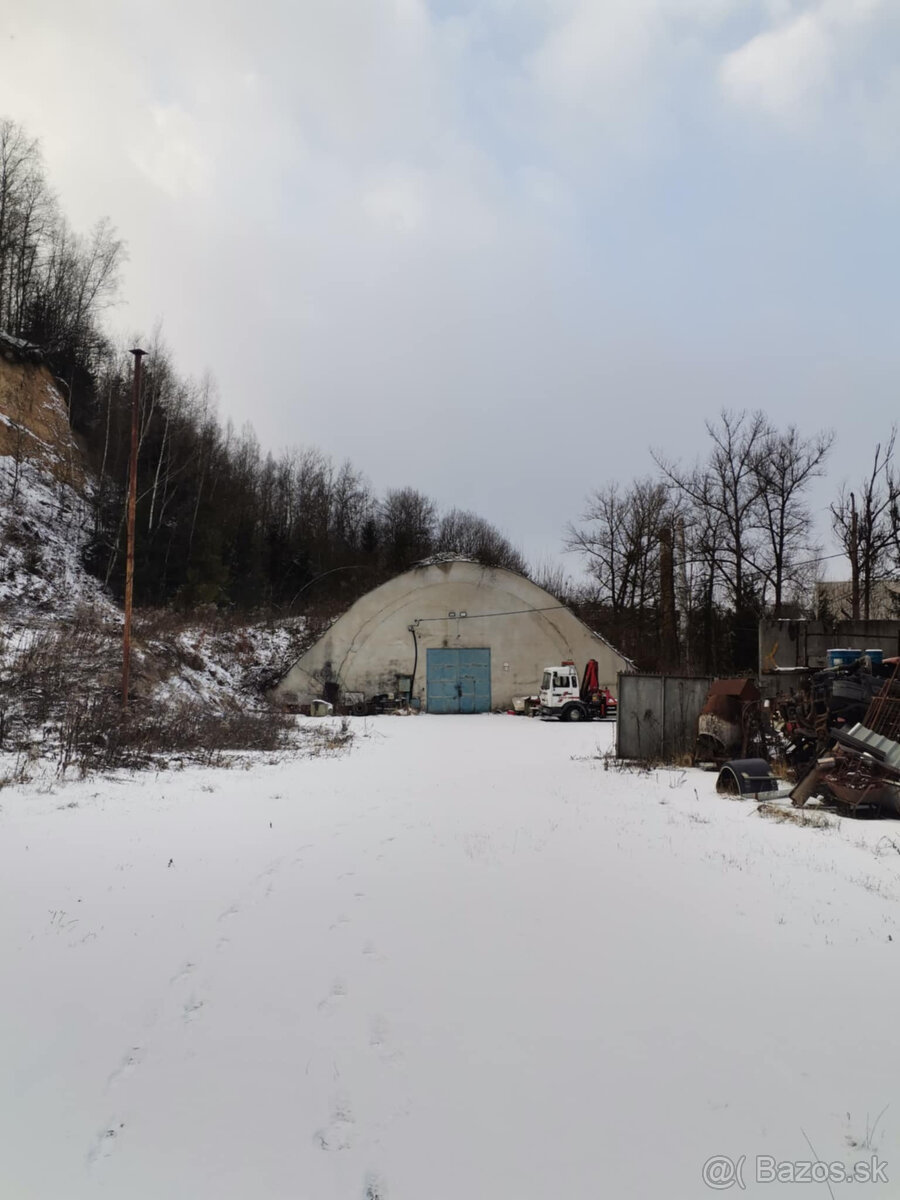 Prenájom haly 55 x 13 m, Brezno - 11