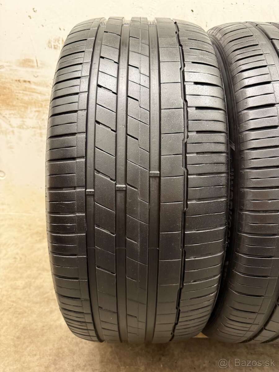 Letné pneumatiky BMW X7 Dvojrozmer 315/35/22 a 275/40/22 - 11