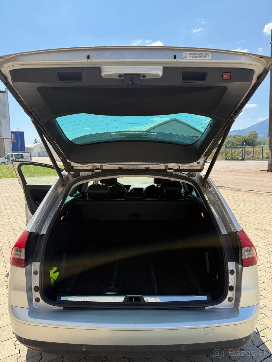 Citroën C5 Tourer 2.0HDI - 11