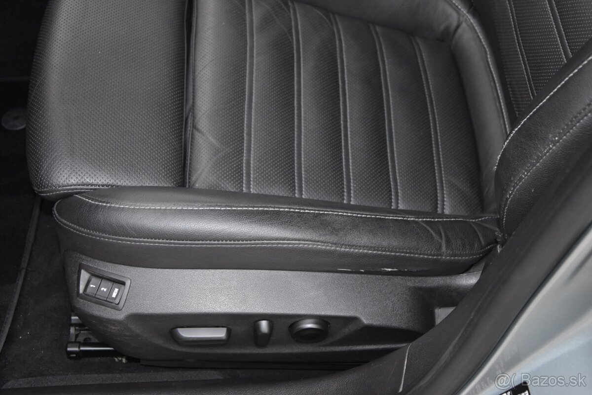 Opel Insignia 2,0 TURBO 4x4 - 11