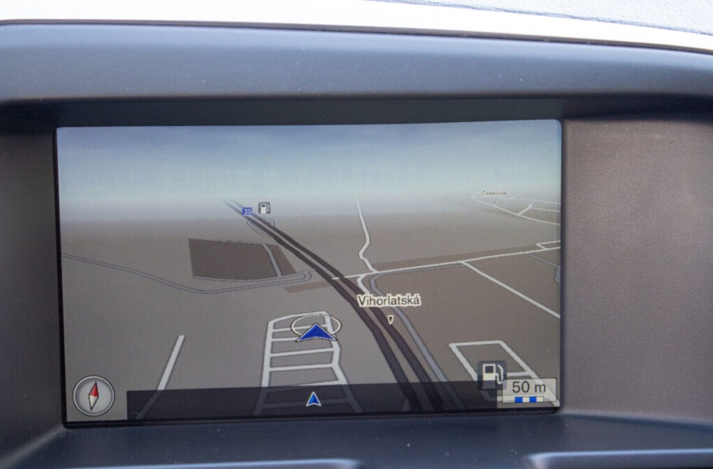 VOLVO XC60 (2015) - 11