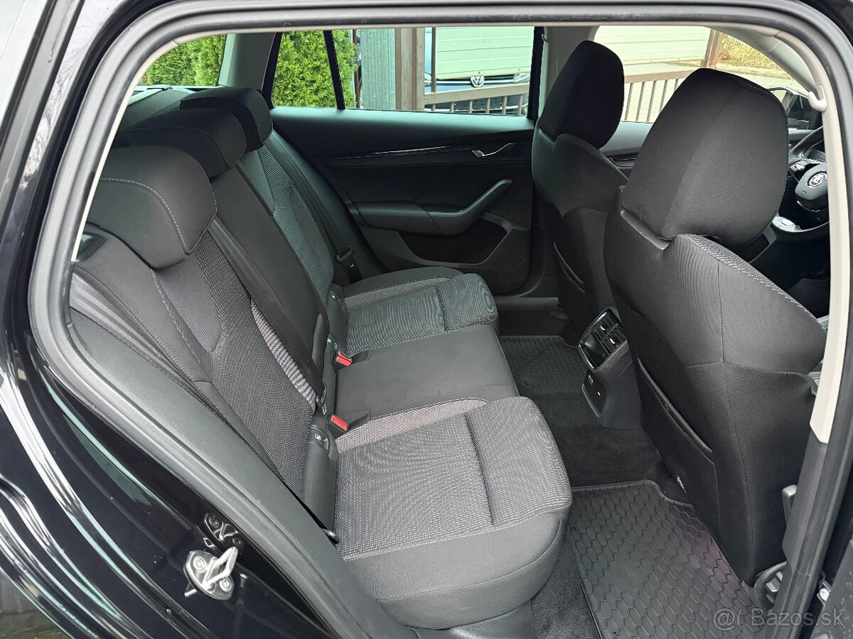 Škoda Octavia Combi 2.0 TDI Style DSG 110kW - 11