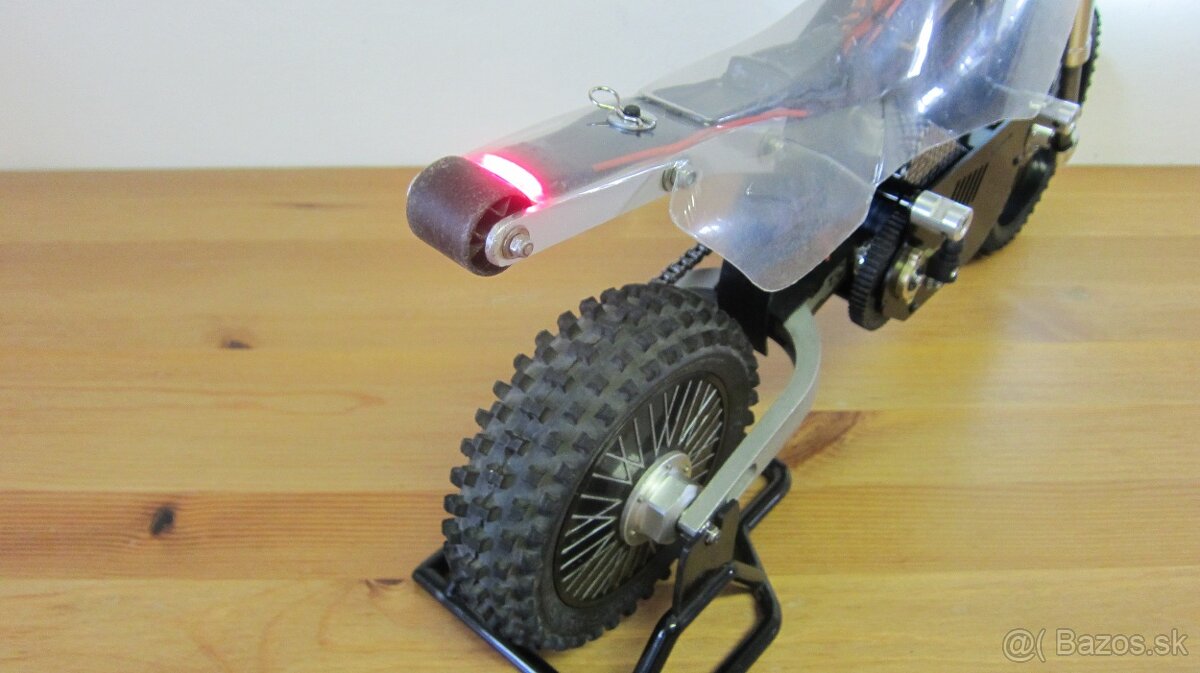 RC motorka ARX-540 1:4 - 11