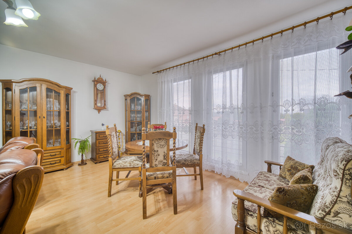 Na predaj rodinný dom v Chynoranoch - 11