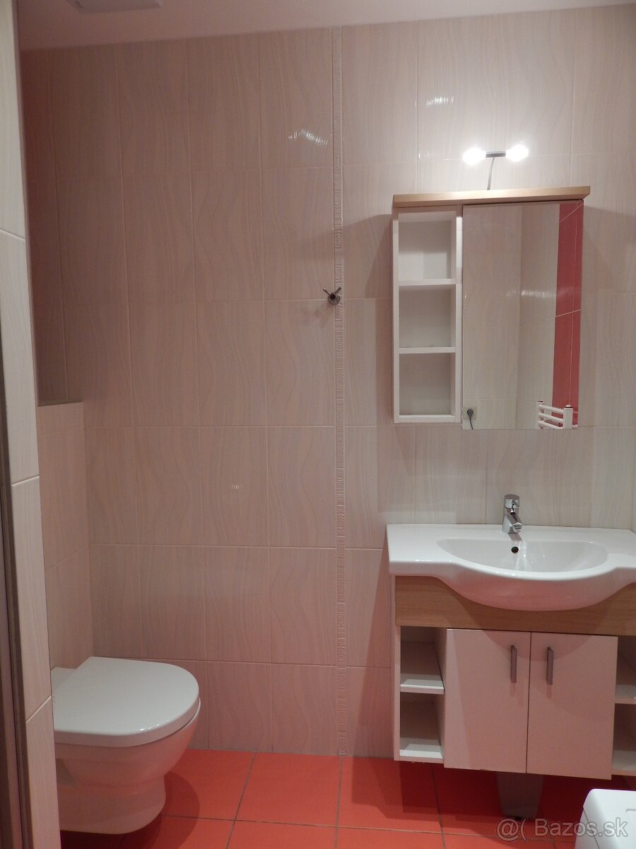 Prenájom: 1-izbový byt s parkovacím miestom v Žiline - 11