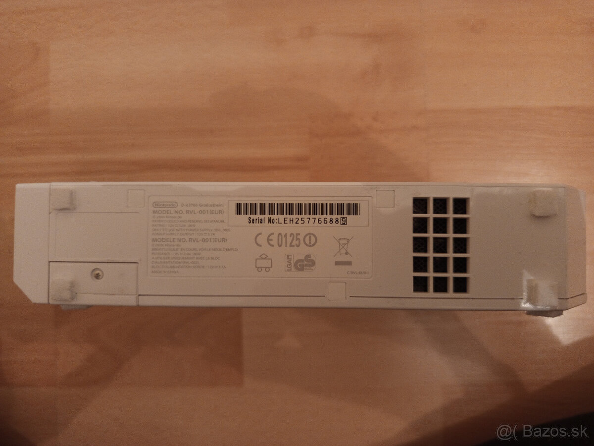 Nintendo Wii + 4hry iba za 67€ - 11