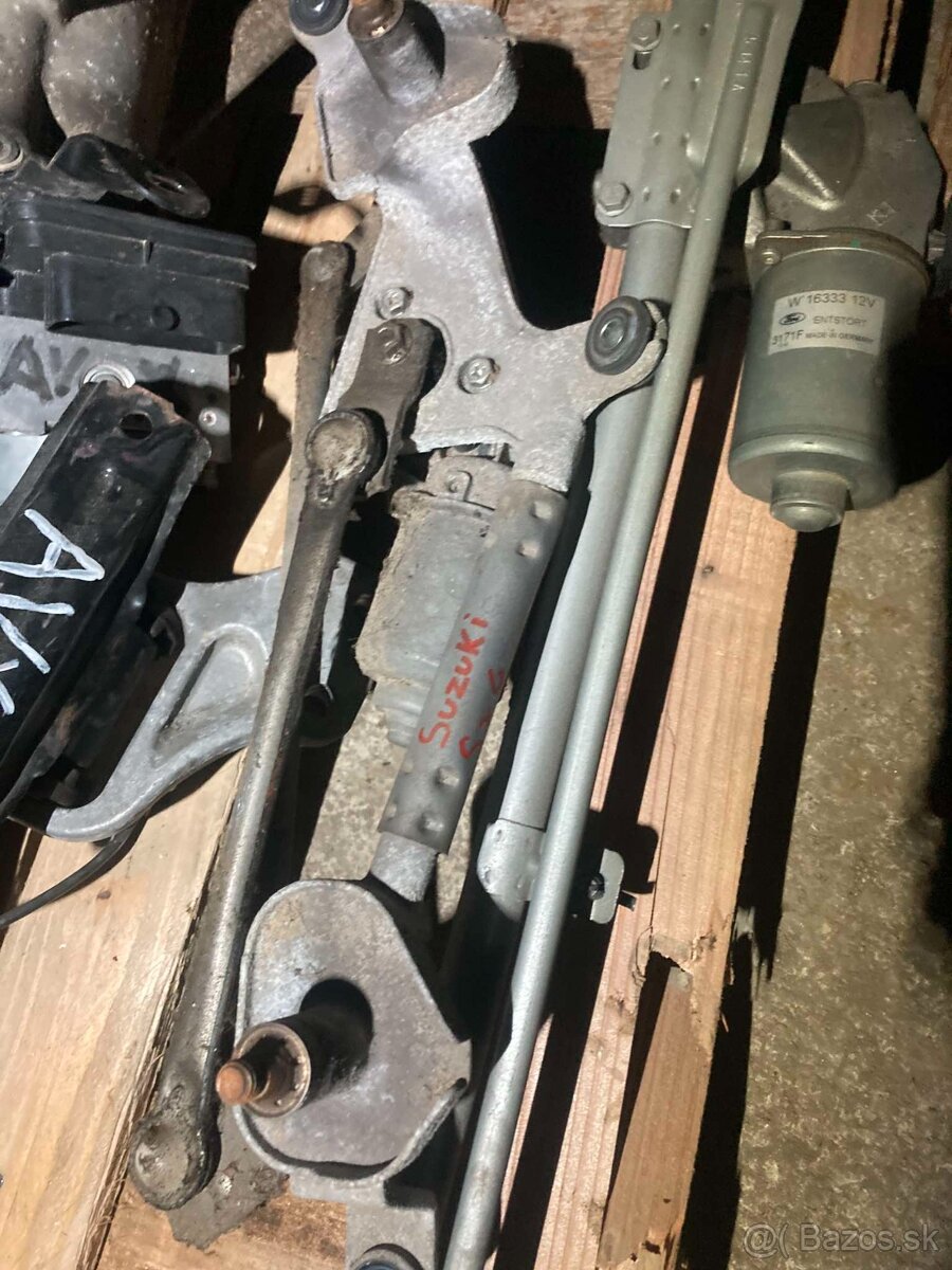 Suzuki SX4 predám Nahradne diely - 11