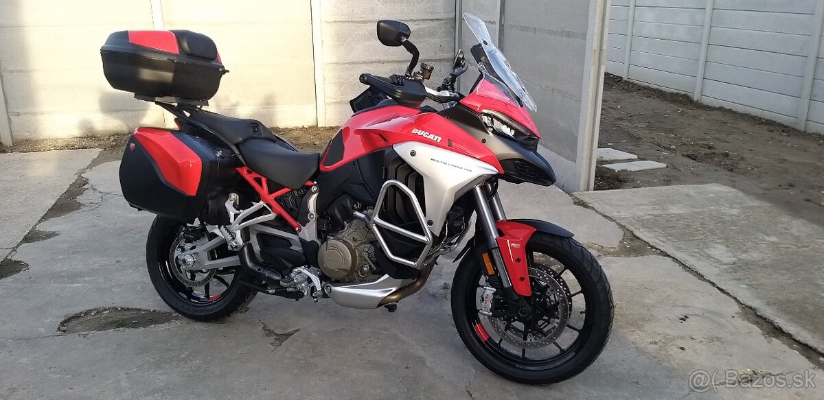 Ducati Multistrada V4S Radar v pnej výbave - 11
