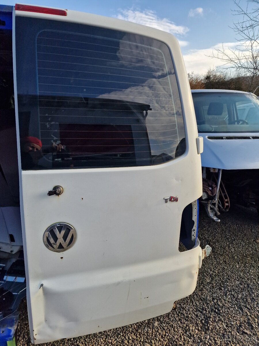 VW T5,T6 karosárskr diely,štvrťky. - 11