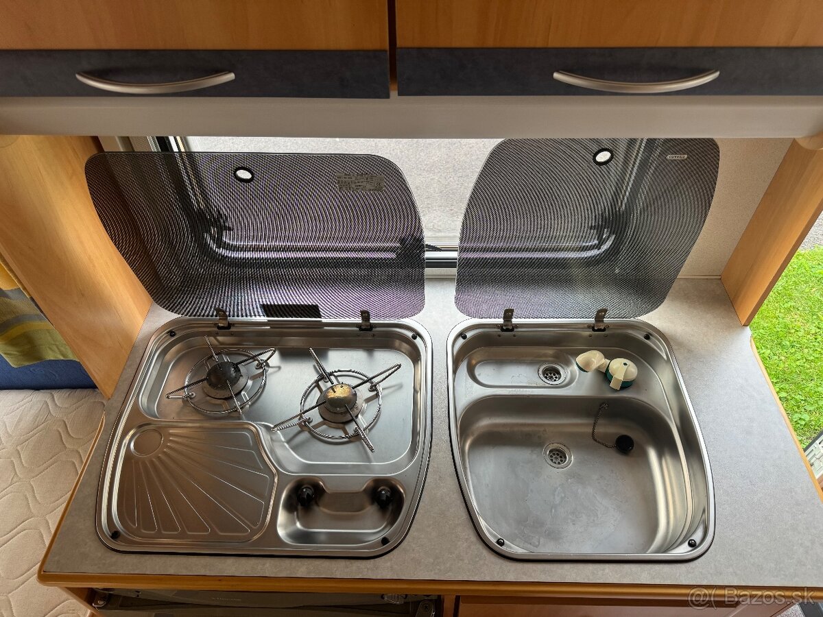 Prenájom karavanu, obytného prívesu - 11