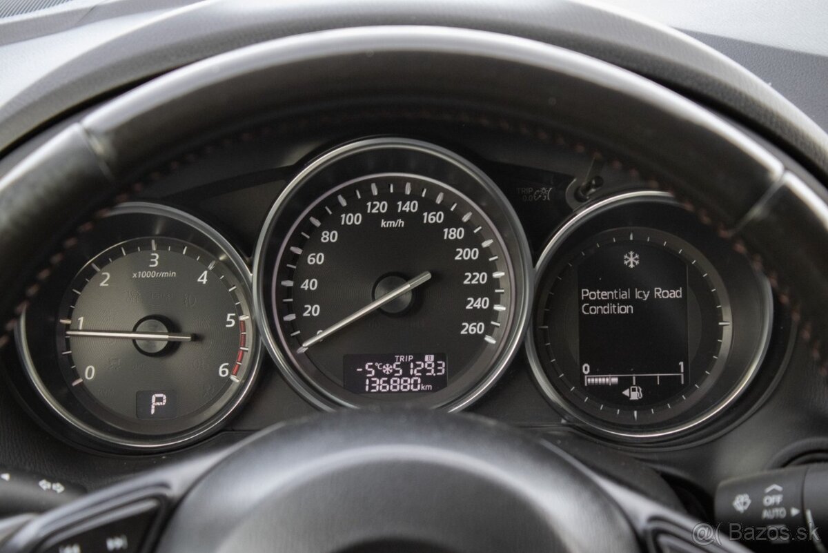 Mazda CX-5 2.2 Skyactiv-D 175k AWD Revolution - 11