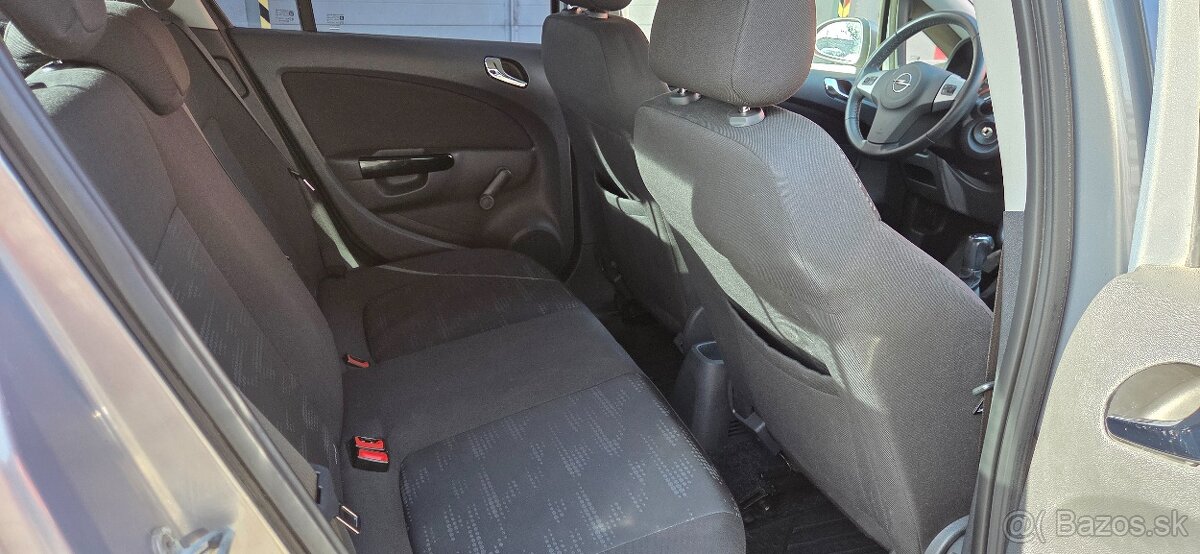 Opel Corsa 1.4 74kW benzín 136tisíc km - 11