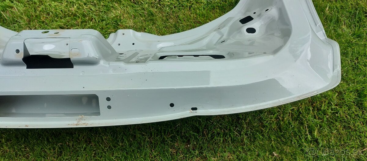 Ford Puma 2 II MK2 2019 - zadna kapota kufor dvere - 11