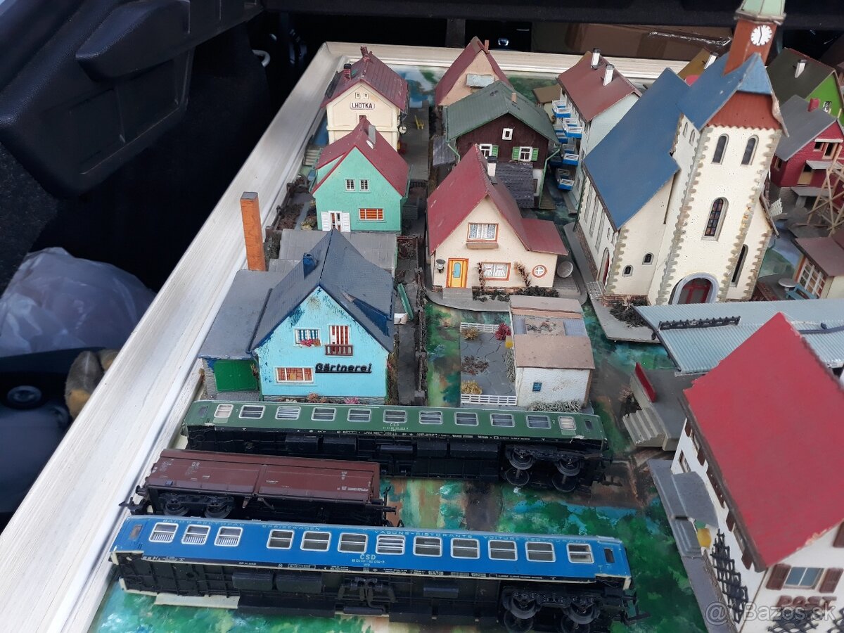 Modelová železnica-domčeky...TT...1:120... - 11