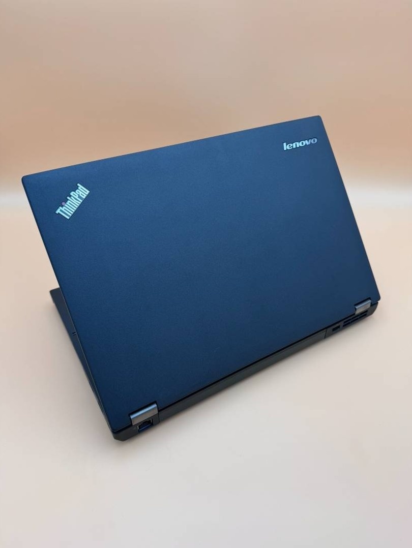 Notebook 14" Lenovo.Intel i5-4300M 2x2,60GHz.8gb ram.256SSD - 11