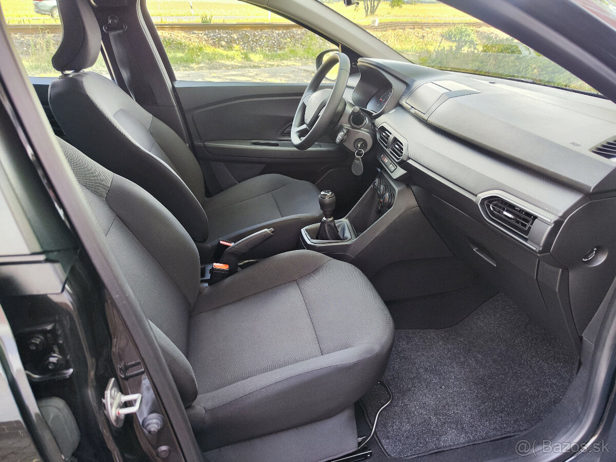 Dacia Sandero 1.0 - 11