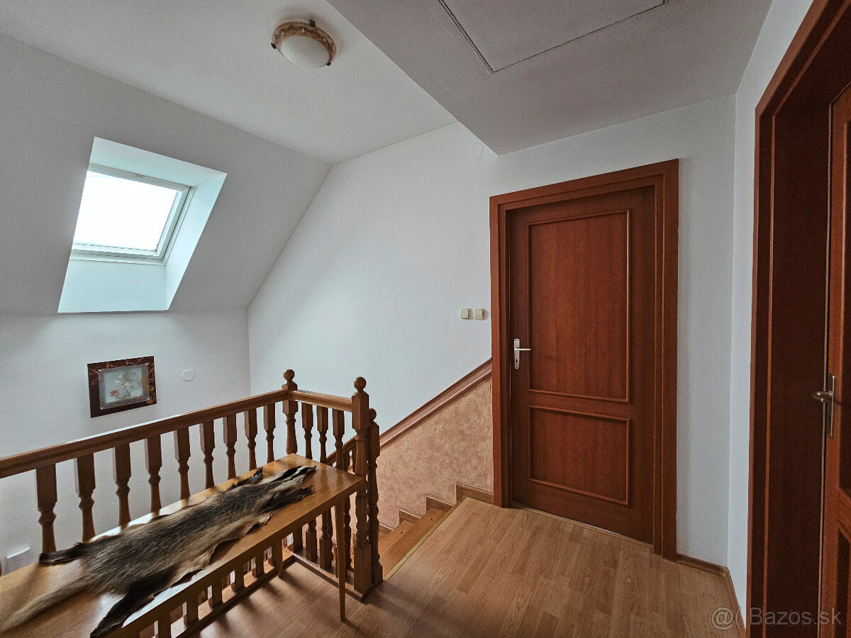 PREDAJ - rodinný dom so záhradou (Martin - Tomčany) - 11