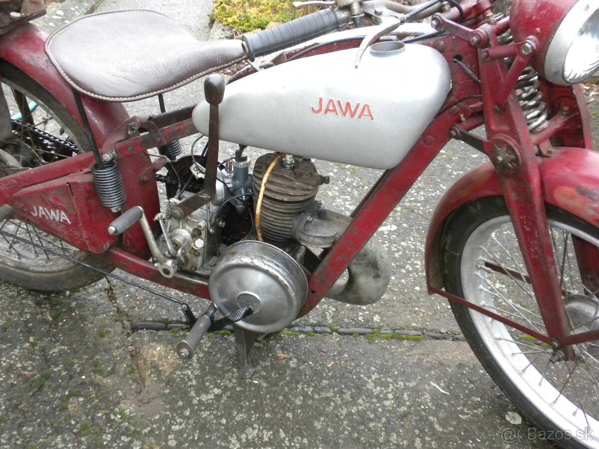 JAWA VILLIERS r.v.1934 bez dokladů dlouhá léta na půdě - 11