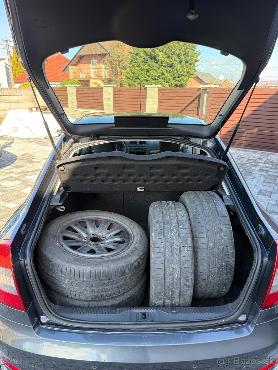 Škoda octavia II - 11