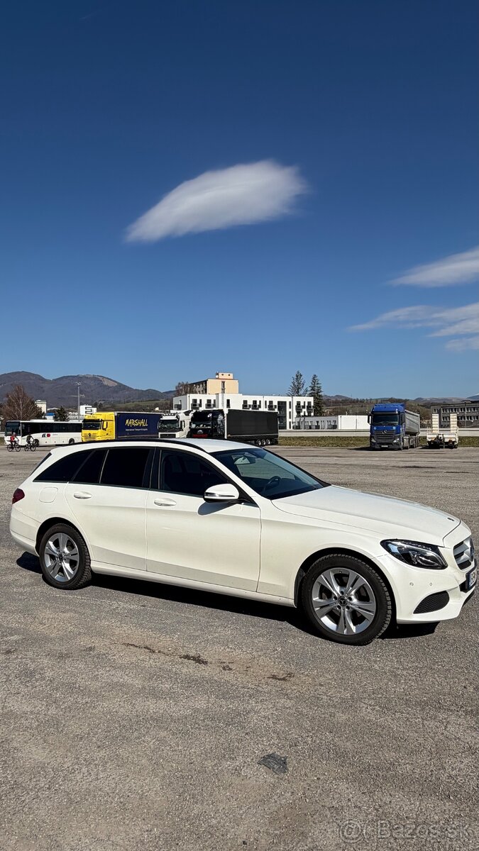 Mercedes-Benz C trieda 220d - 11