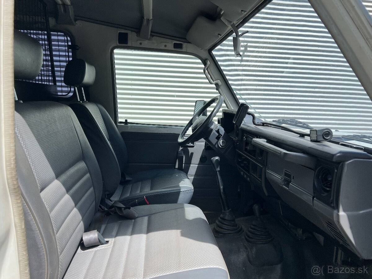 Toyota Landcruiser HZJ 78, 4.2D, ARB kompresor, uzávěrky - 11