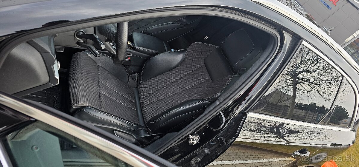 Predam AUDI A4 B9 2,0tdi S line - 11