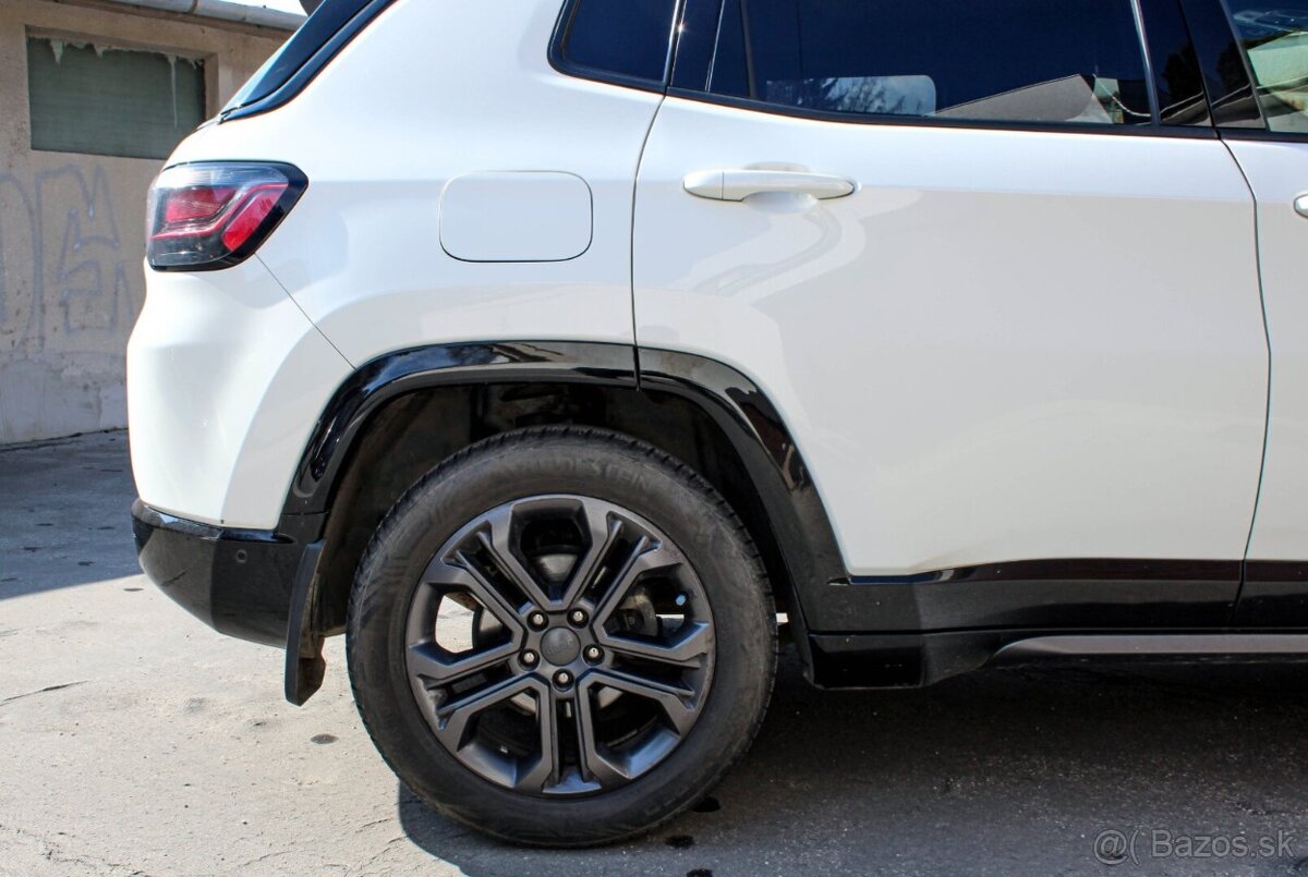 Jeep Compass 1.3 GSE T4 110kW 80th Anniversary - 11