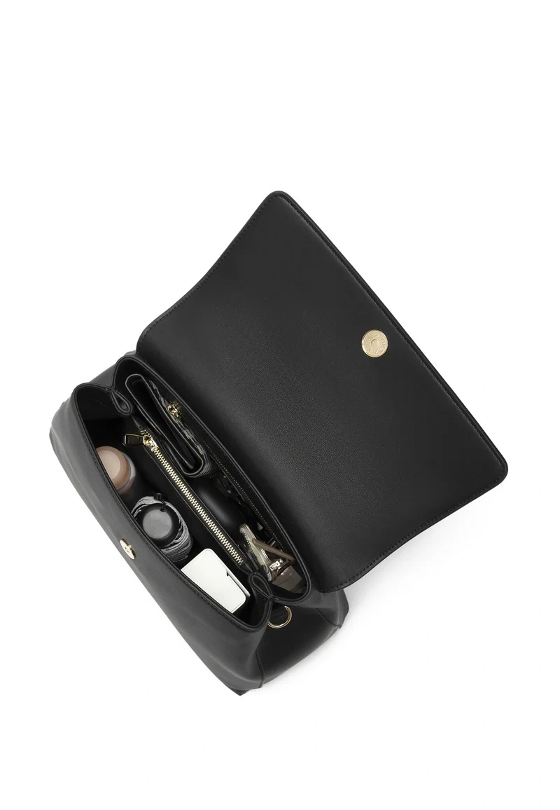 cierna kožená kabelka carlheim nová - 11