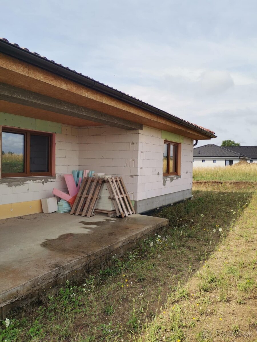 Výborná lokalita, RD pre náročných - 11