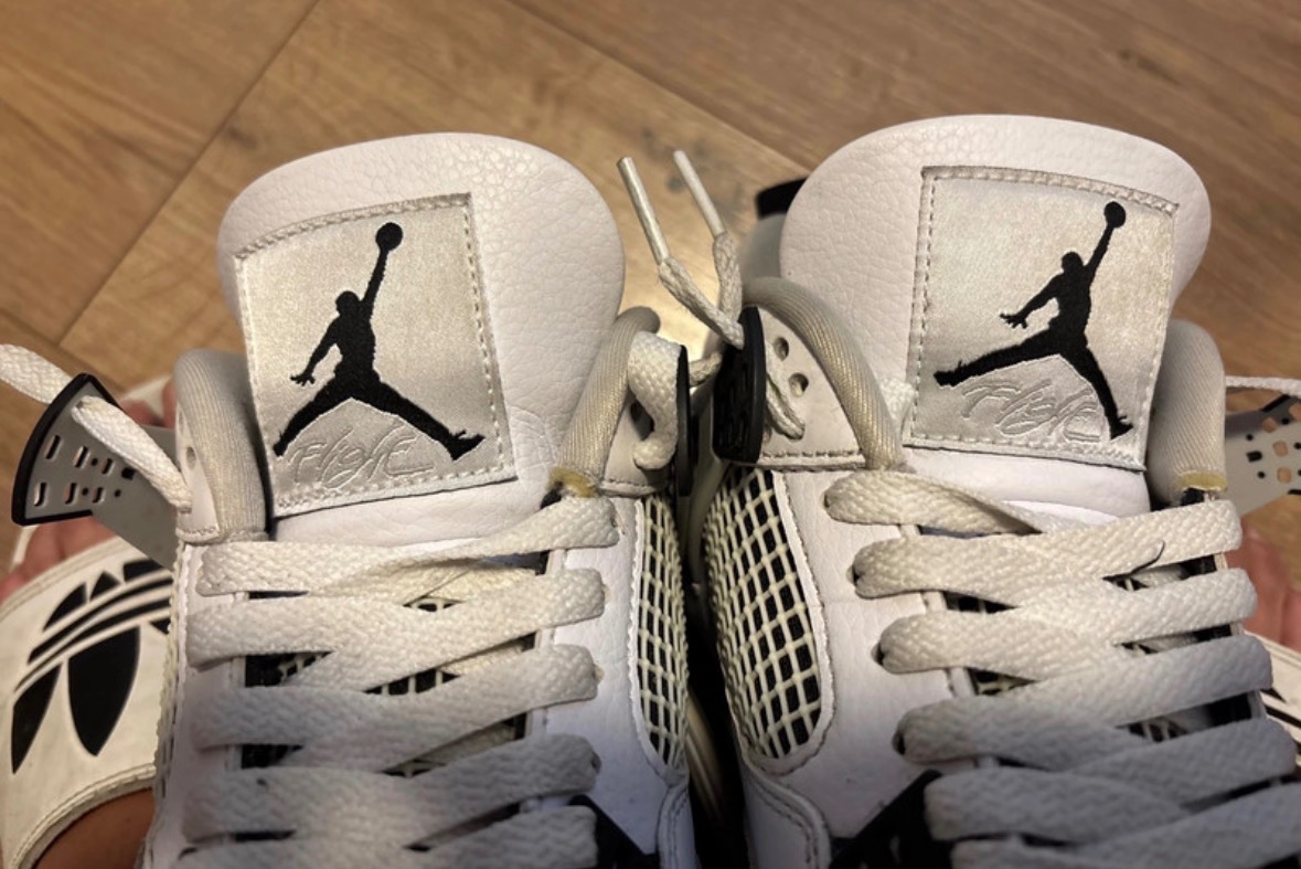 Jordan 4 retro - 11