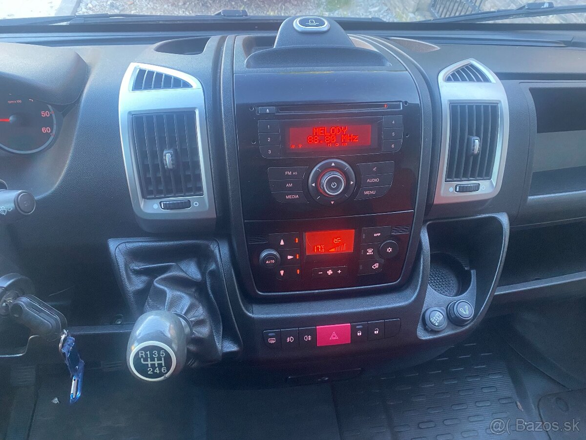 Fiat Ducato 2.3 JTD 96kW L2H1 - 11