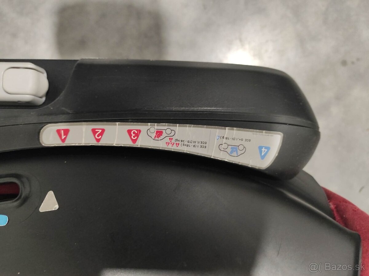 Kinderkraft MyWay Isofix 2020 RED - 11