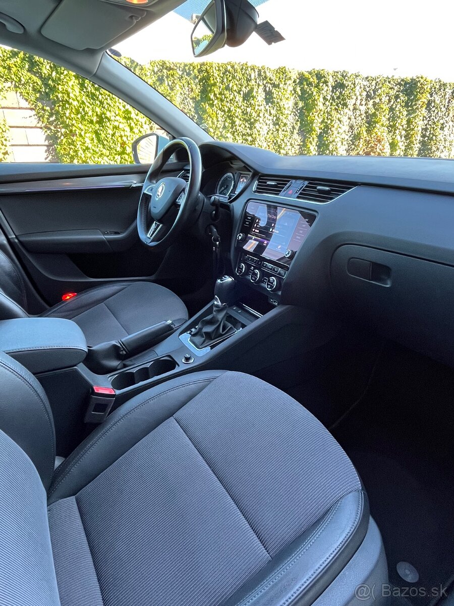 Škoda Octavia 3 Fl 2.0TDI DSG Style+ - 11