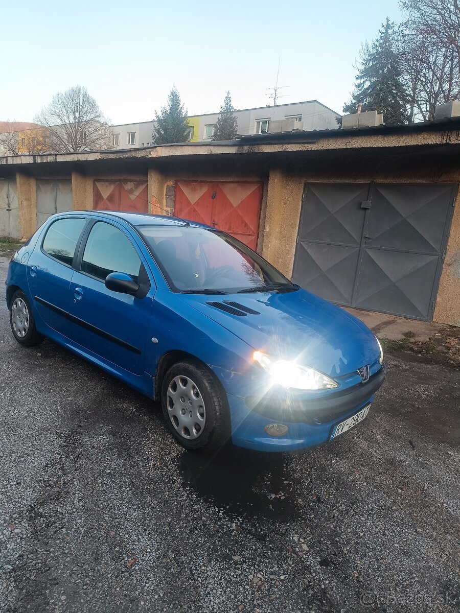 Peugeot 206 - 11