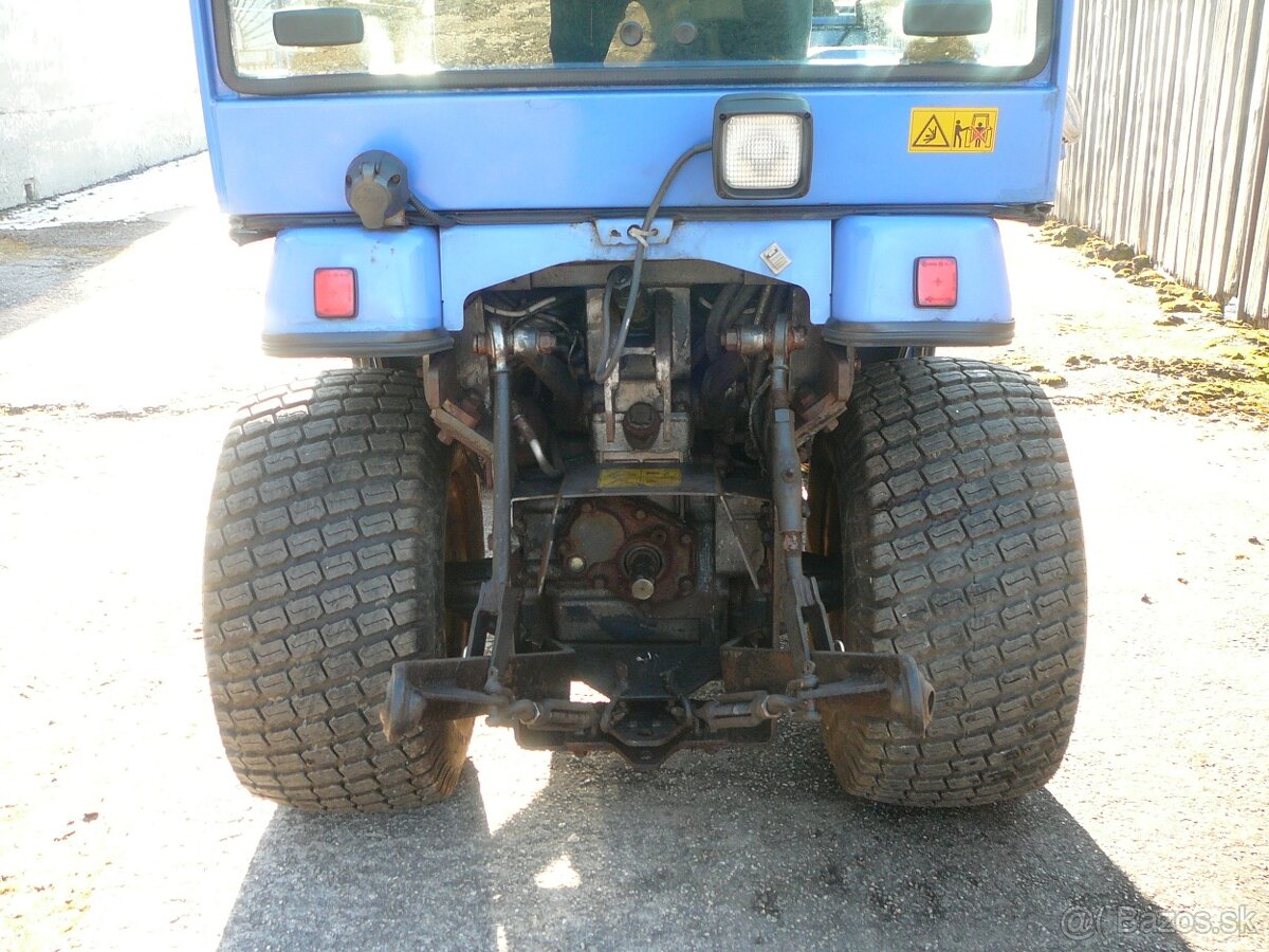 malotraktor Iseki TXG 23 AHL 4x4 - 11