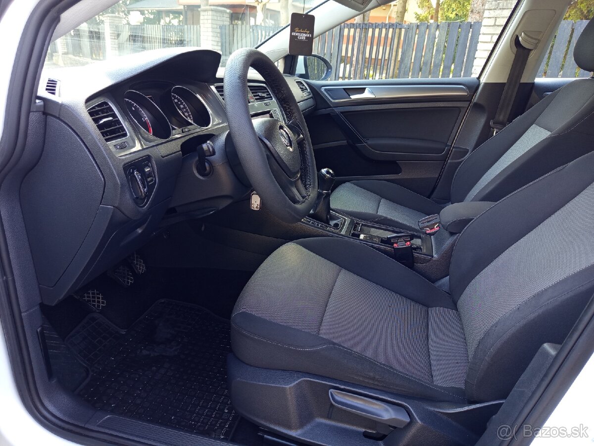 Volkswagen Golf VII Variant 1.6TDi - 11