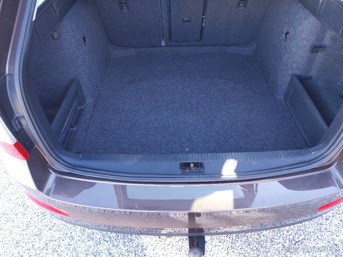 Škoda Octavia Combi 1.6 TDI Ambition - 11