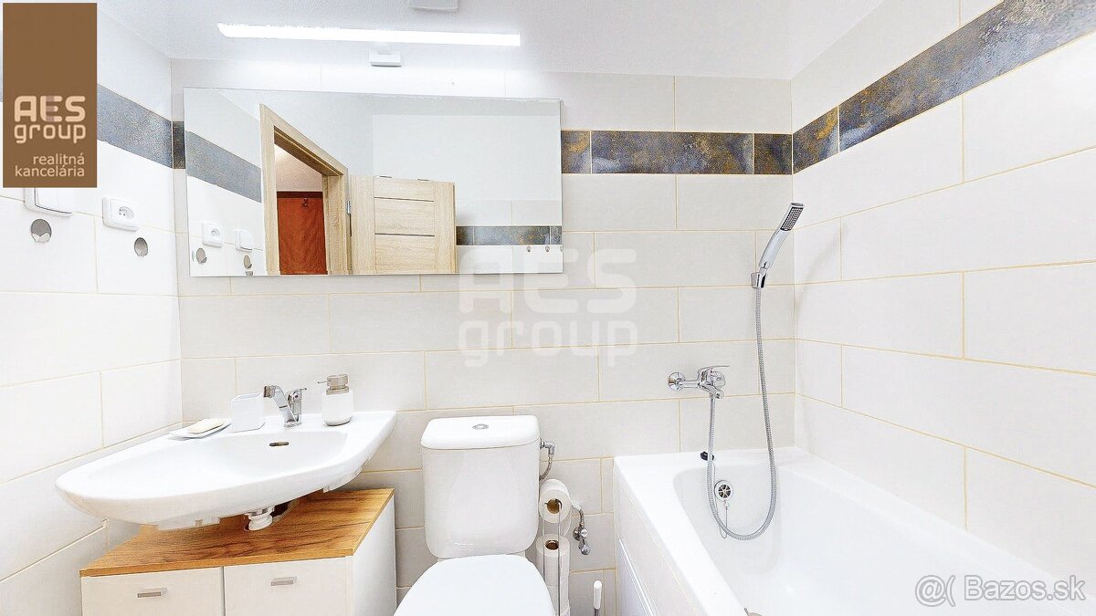 PRENÁJOM, 2 izbový byt s loggiou, ul. Rovniankova, BA-Petrža - 11