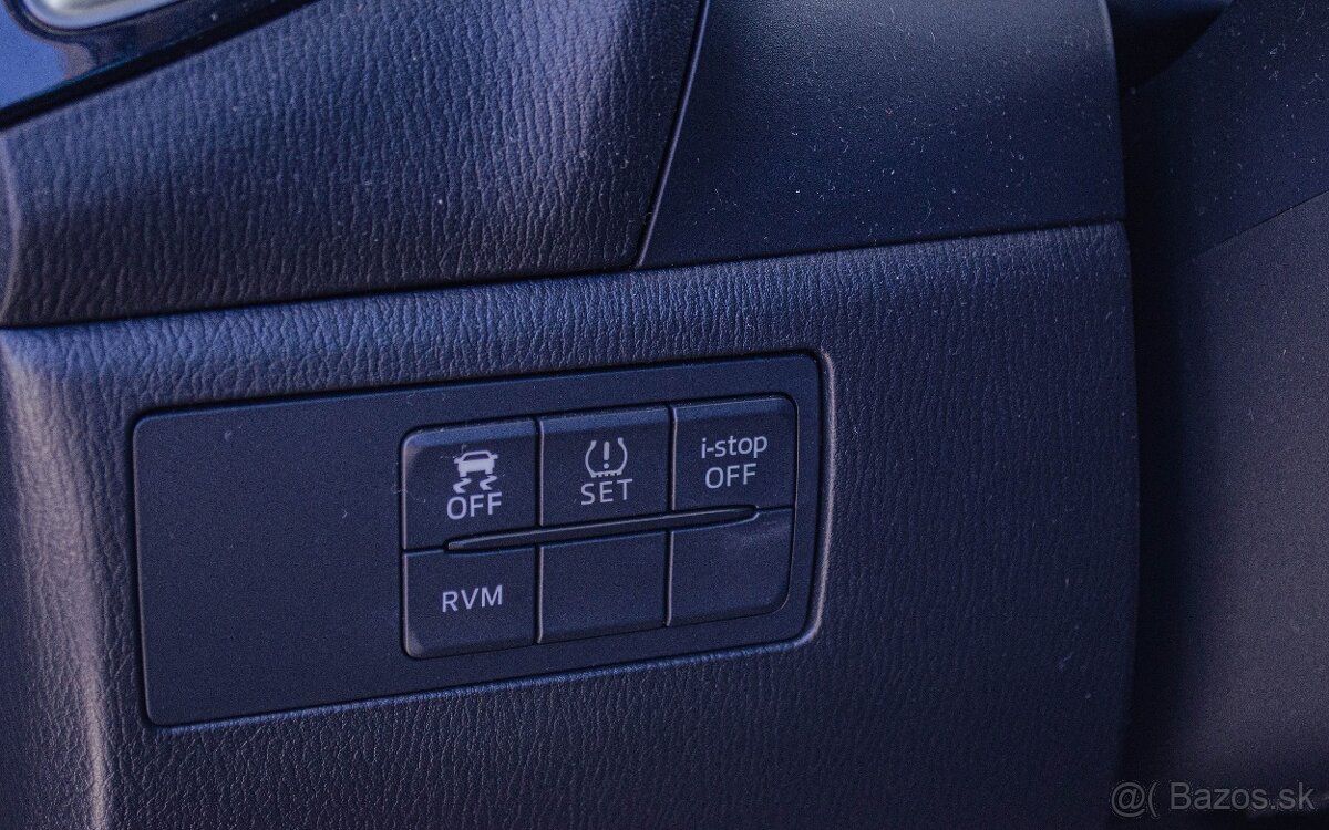 Mazda 3 2.2 Skyactiv-D150 Attraction Sedan - 11