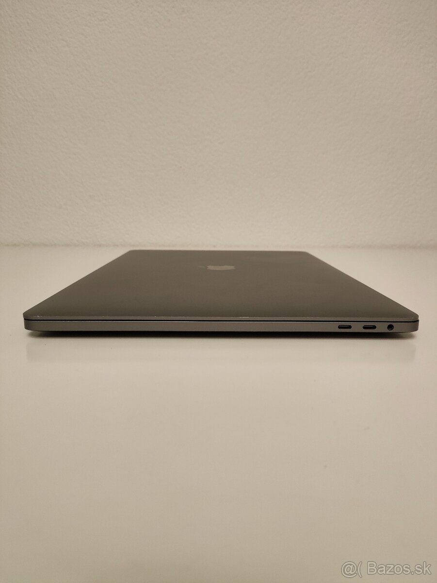 MacBook Pro 16" 2019 i7 2.6 GHz | 16 GB RAM | 512 GB SS - 11