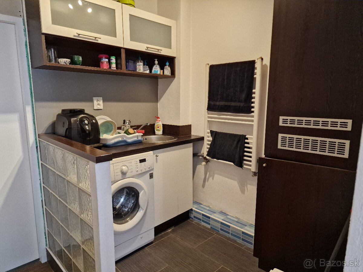 Prenajmem nebytový priestor v starom meste BA na Žilinskej - 11