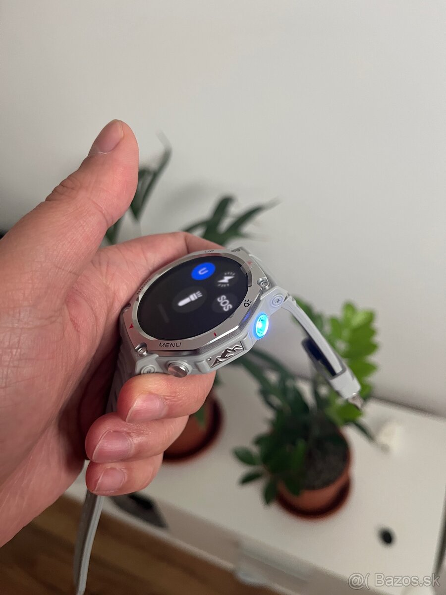 Strieborné smart hodinky s Amoled displejom - 11