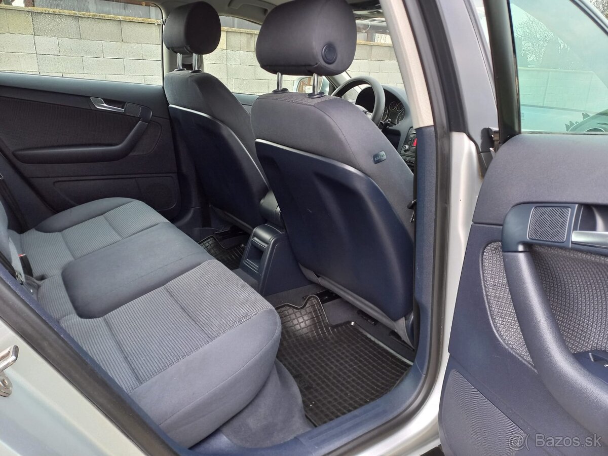 Audi A3 Sportback 1.6 i,75Kw(105Ps) COMFORT - 11